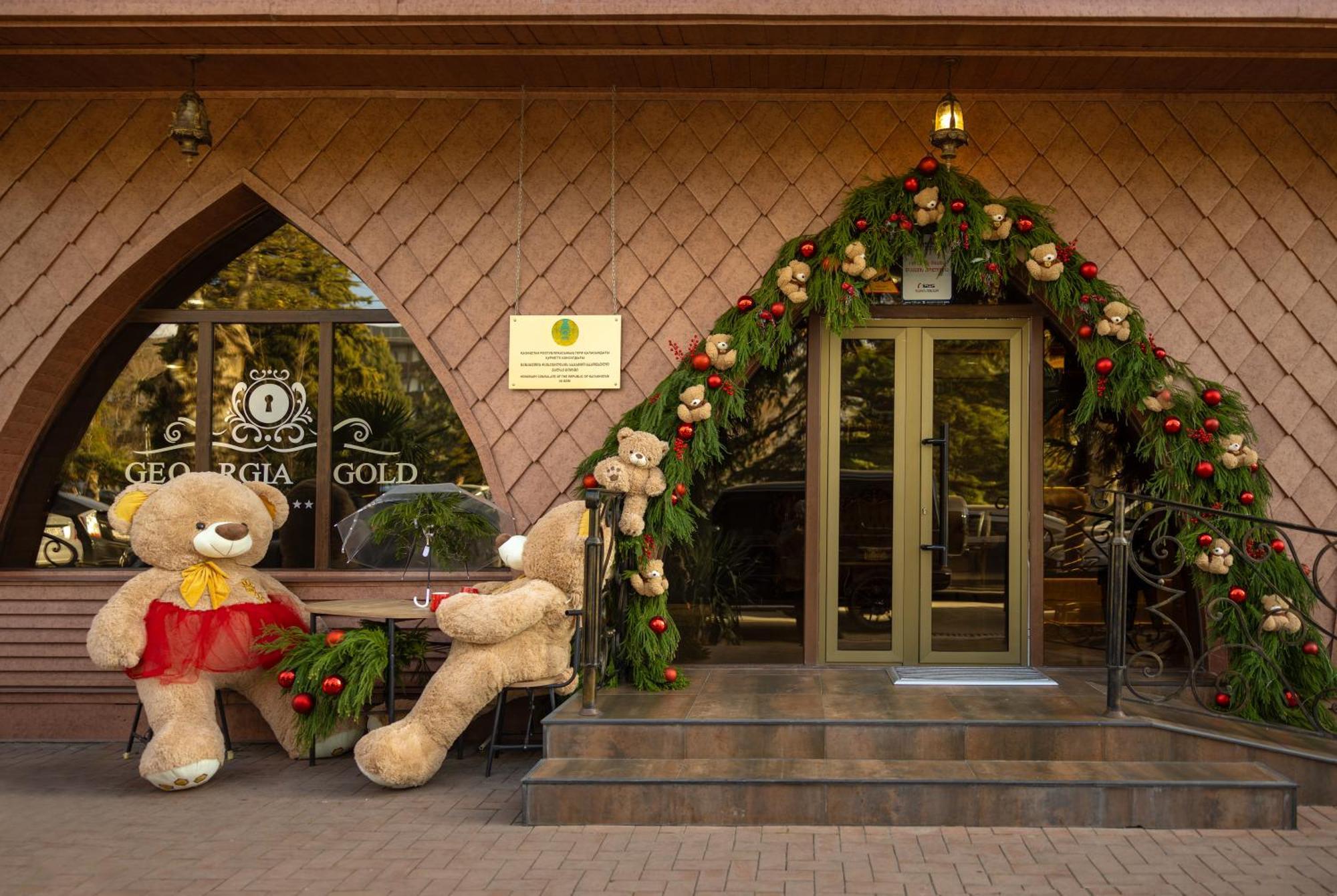 Georgia Gold Hotel Gori Bagian luar foto