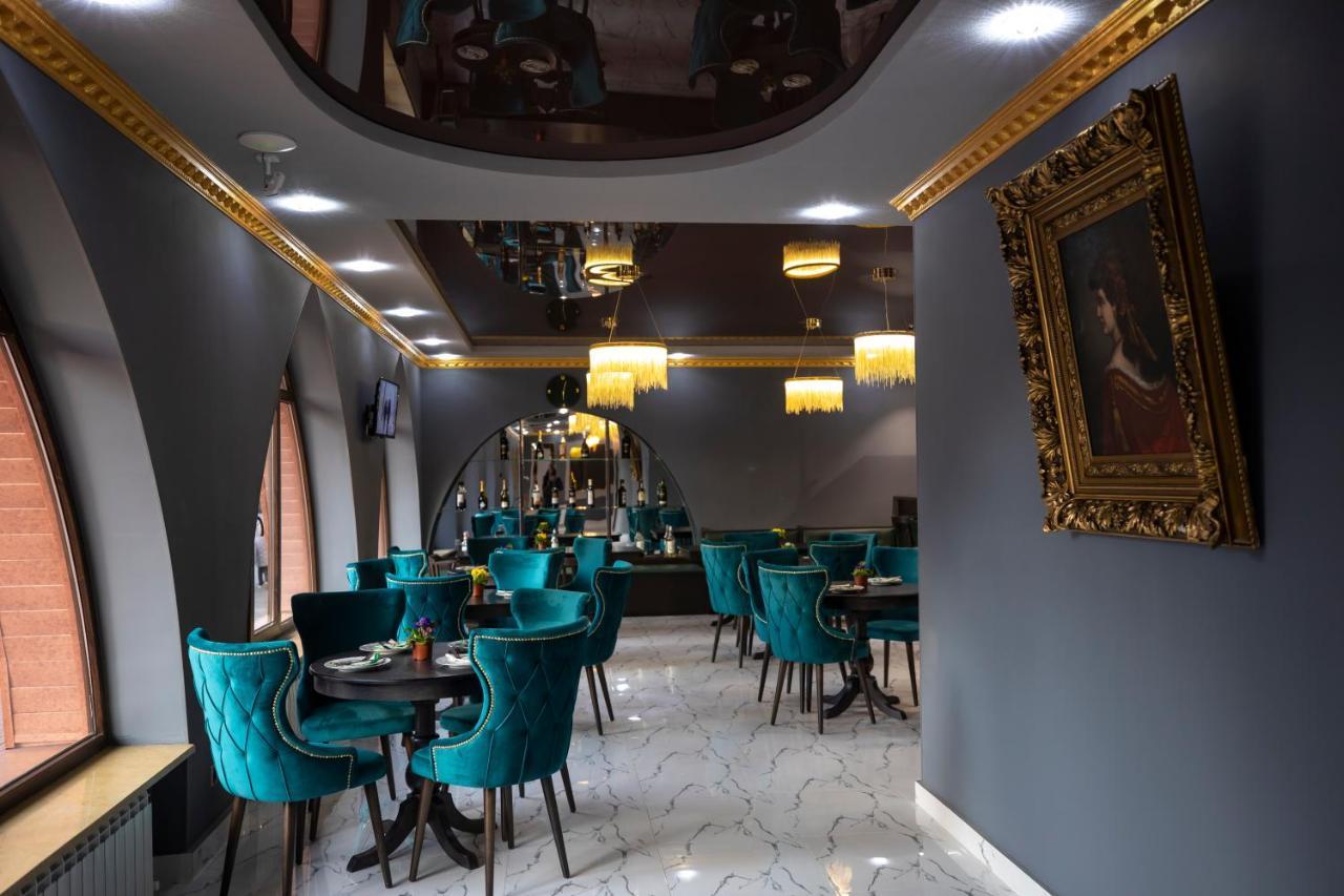 Georgia Gold Hotel Gori Bagian luar foto