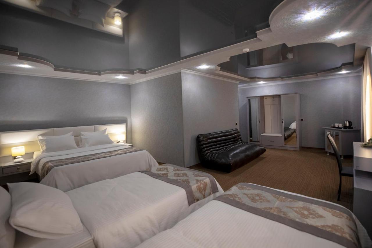 Georgia Gold Hotel Gori Bagian luar foto