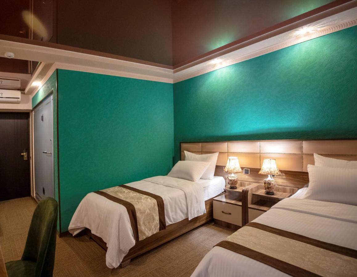 Georgia Gold Hotel Gori Bagian luar foto